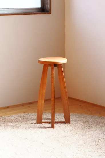 stool KURUMI