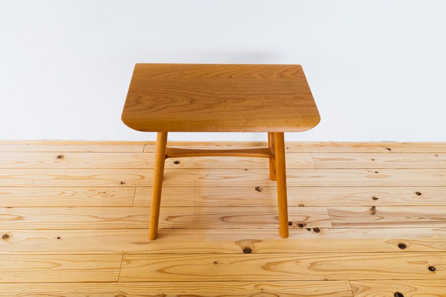tip stool table [ブラックチェリー材]